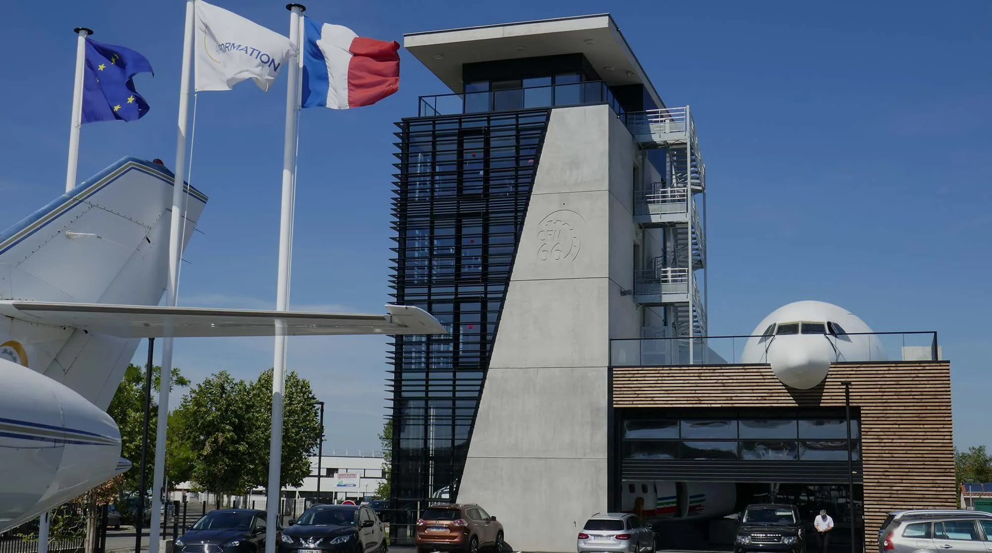 Bâtiment Air Formation vu de l'extérieur